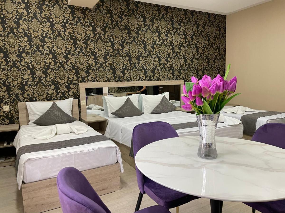 Kamar Hotel 伊杰万 外观 照片