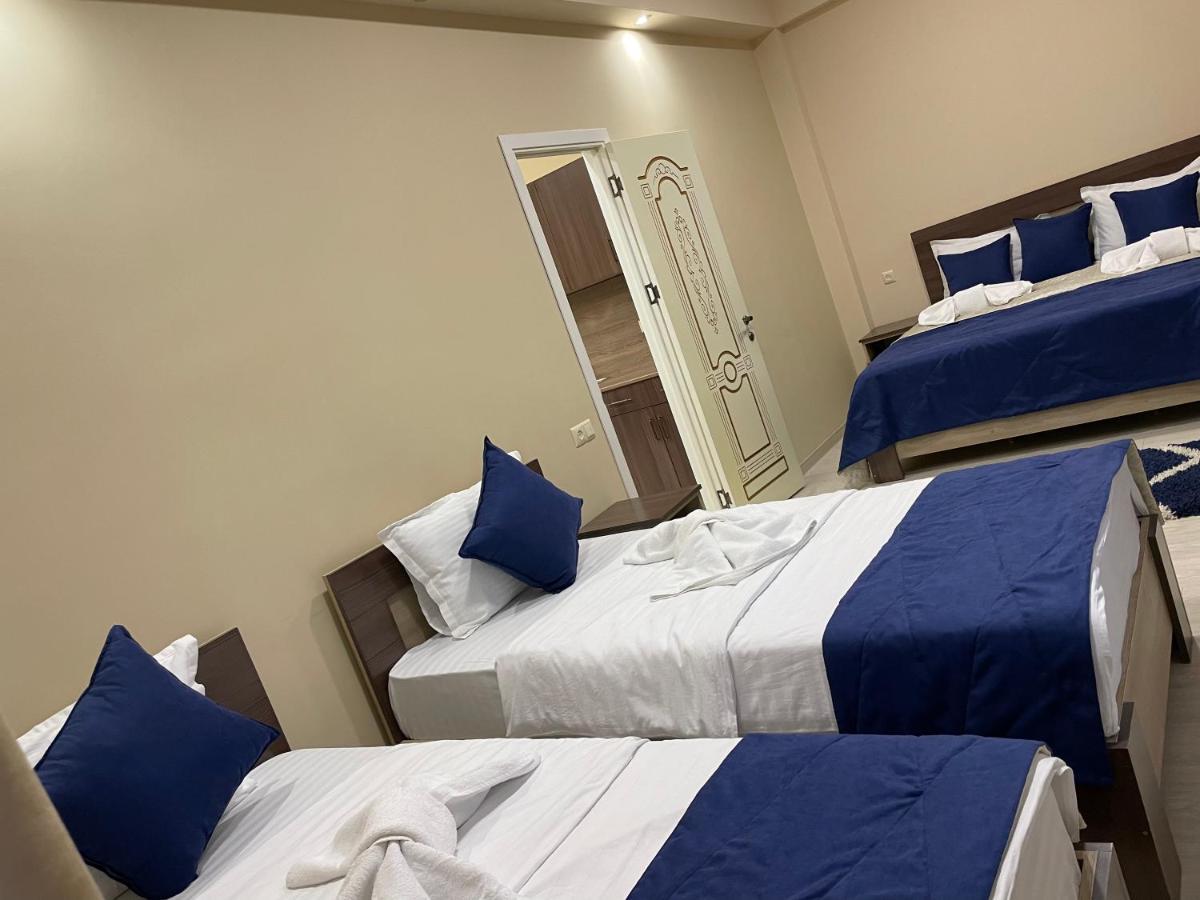 Kamar Hotel 伊杰万 外观 照片